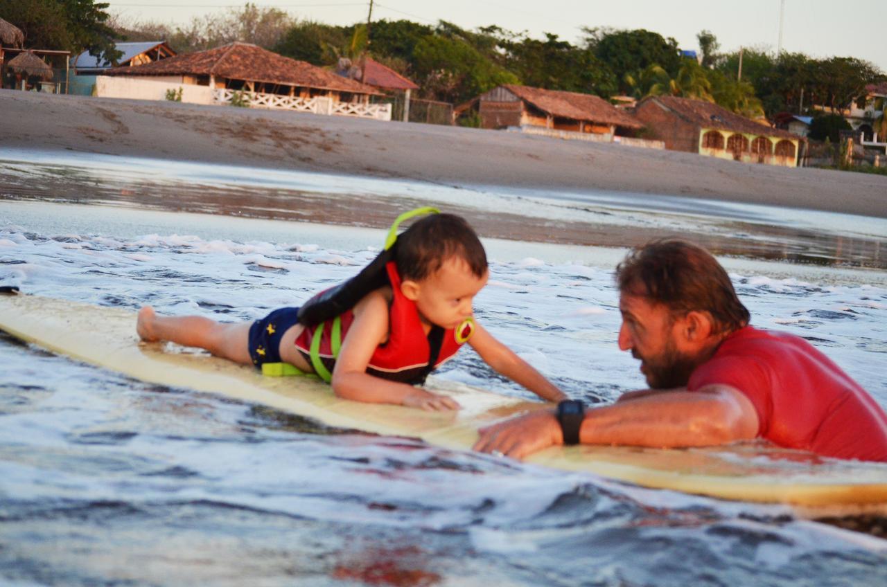 Sirena Surf Lodge Miramar Nicaragua Exterior foto